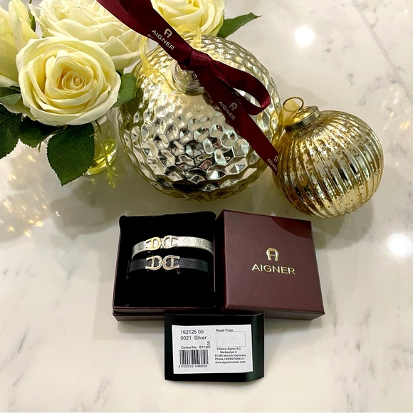 NEW ETIENNE AIGNER Togo Leather Double Tour Logo Bracelet - Picture 6 of 16